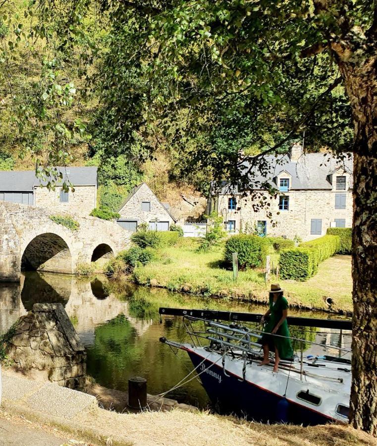 Les Bords De Rance Villa Dinan Exteriör bild