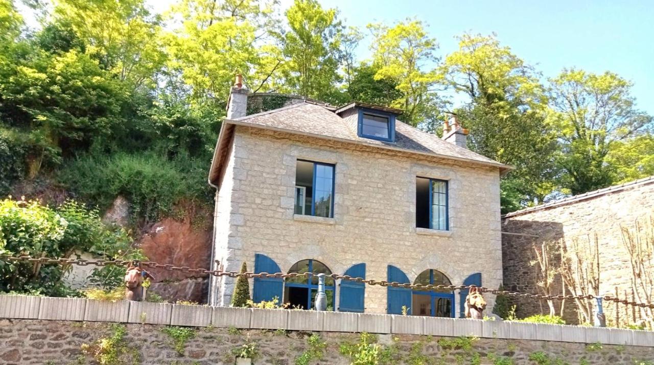 Les Bords De Rance Villa Dinan Exteriör bild